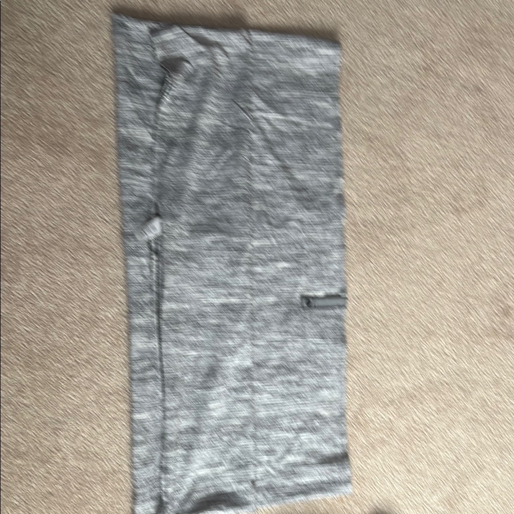 Lulu lemon snap scarf